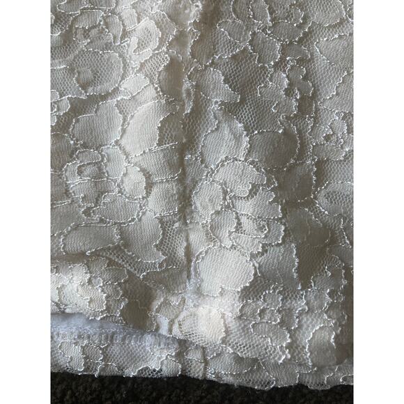 Kimchi Blue White Lace V-neck Short Dress Sz L - Picture 7 of 8